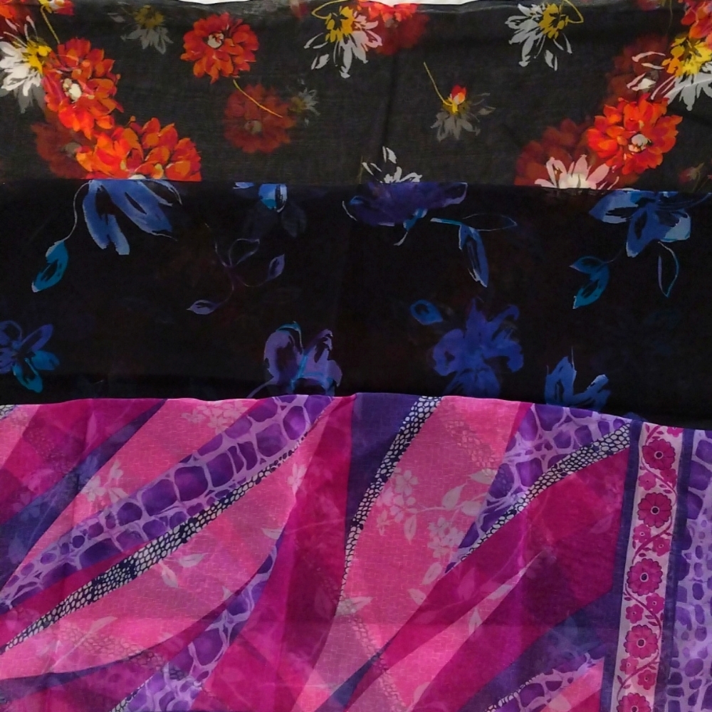 (424) set of 3 silk 20 inch vintage scarfs